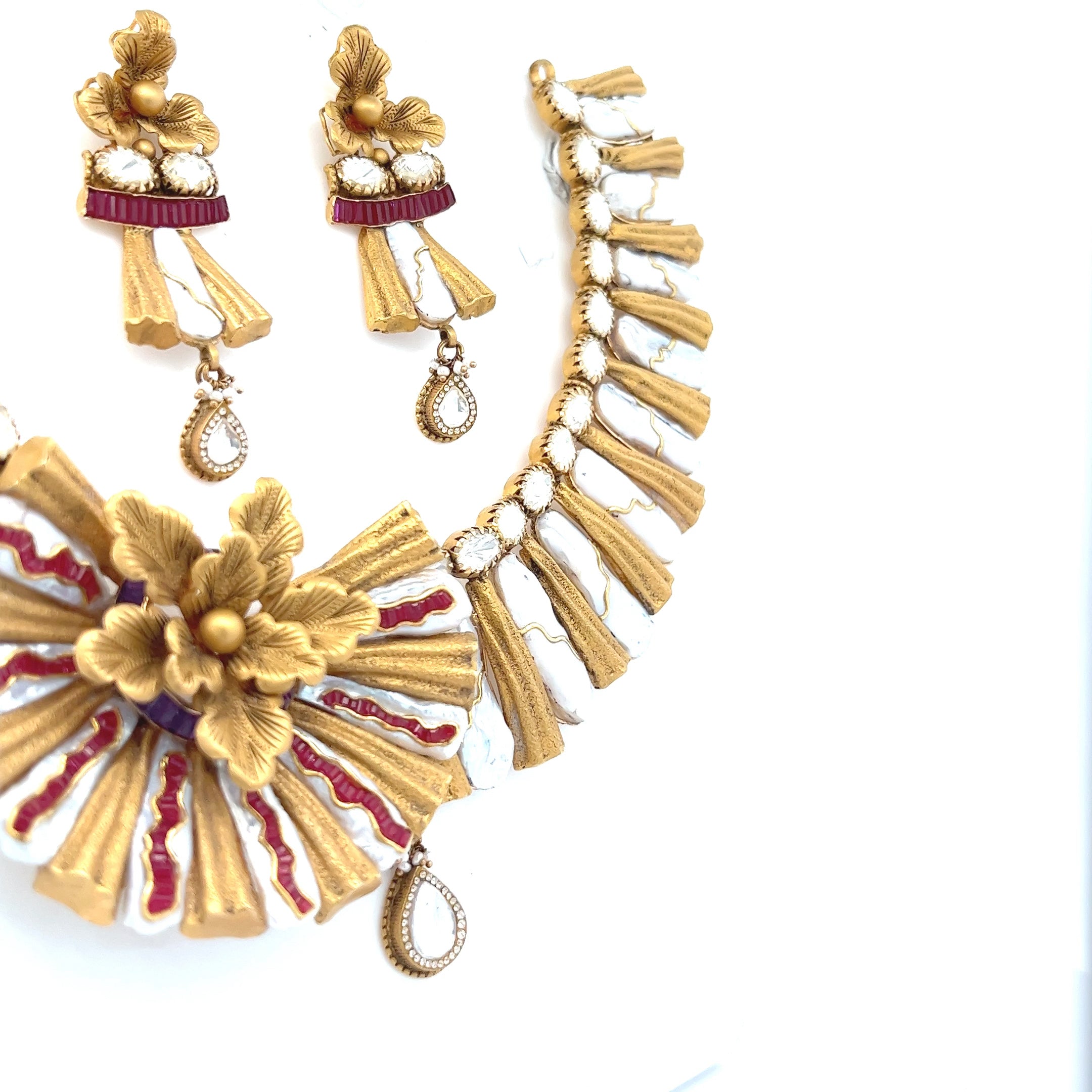 Ishani Gold Necklace