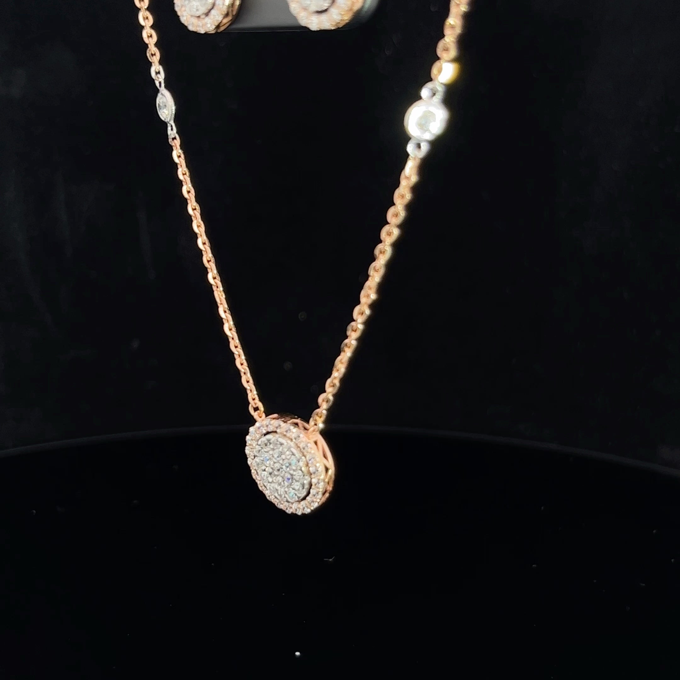 Fariha Diamond Pendant Set