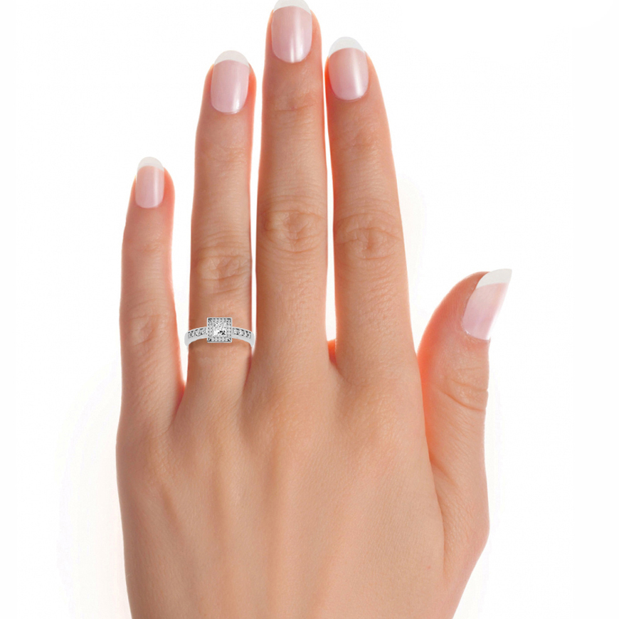 Kailyn Halo Ring