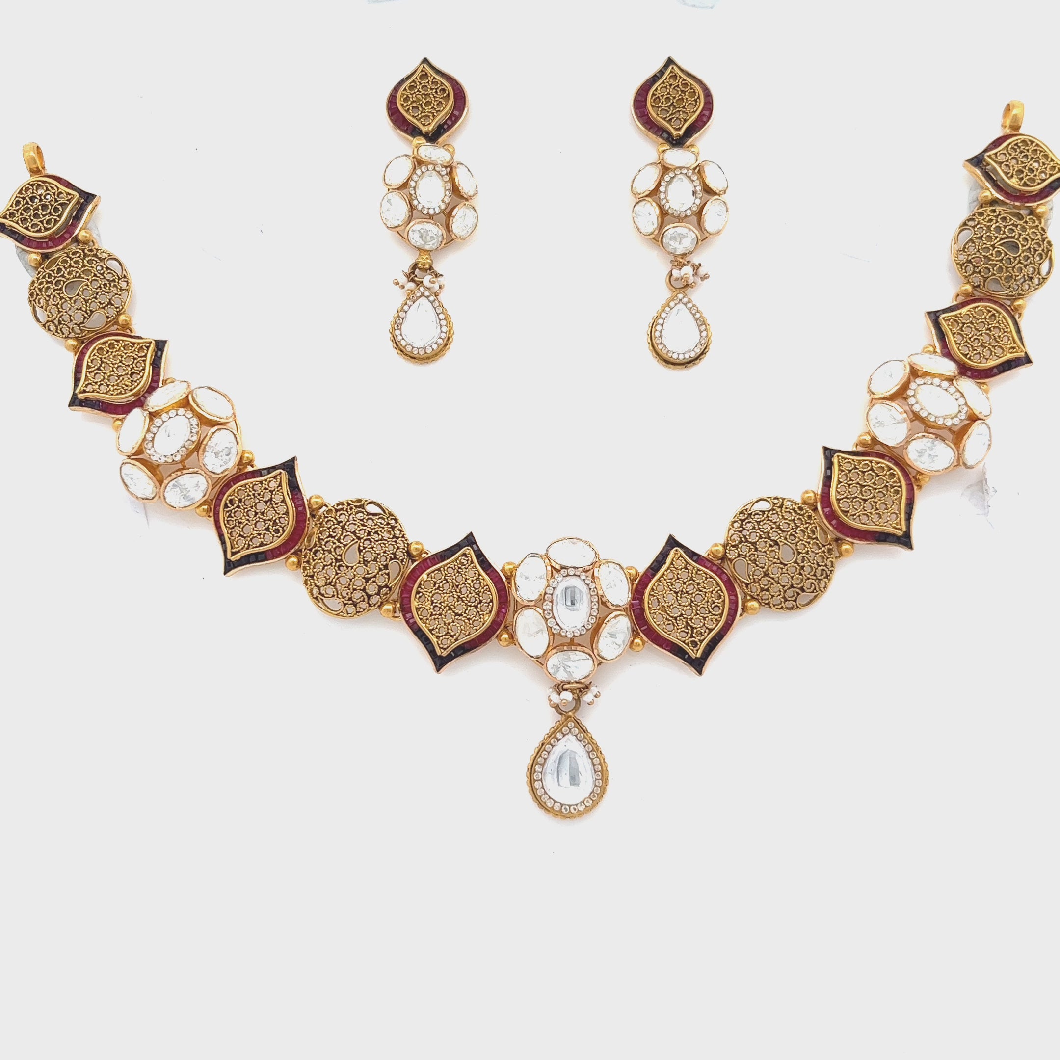 Gayatri Gold Necklace