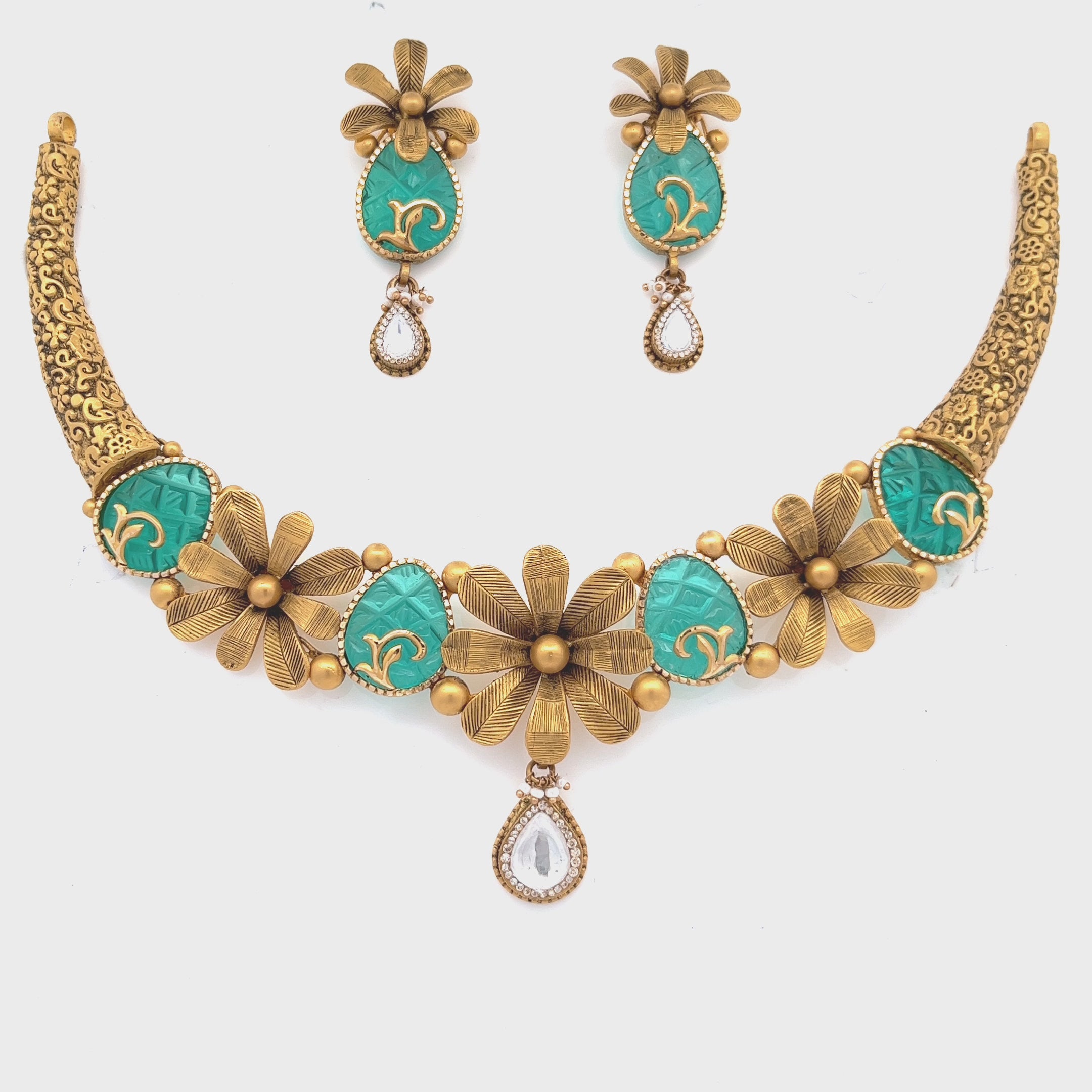 Indira Gold Necklace